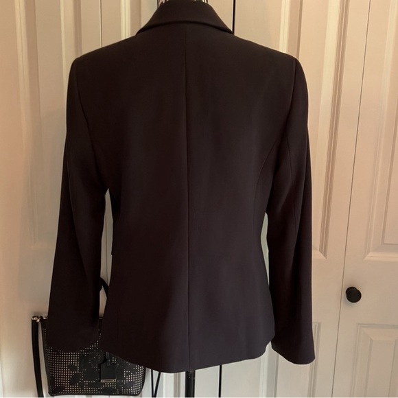 Tahari black double breasted blazer - Size 10 - Picture 5 of 12